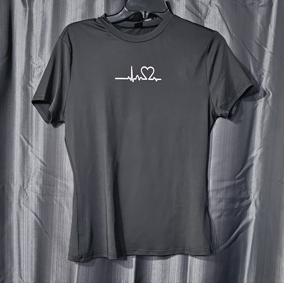 SHEIN Tops - Womens Large Graphic Design Top